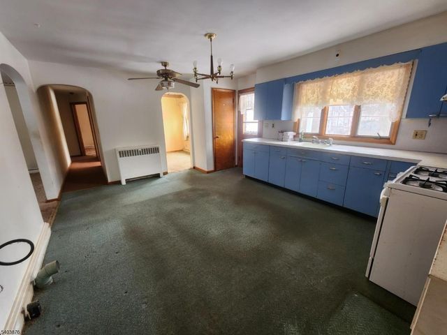 37 Carlton Ave, Washington Boro, NJ 07882