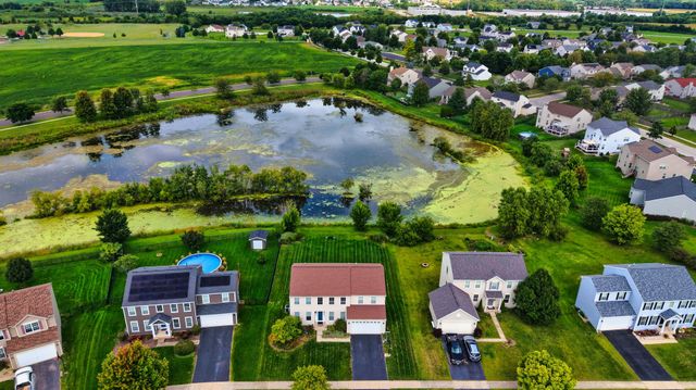 2441 Alan Dale Lane, Yorkville, IL 60560