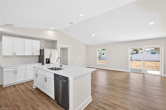 2817 NW 20th AVE, Cape Coral, FL 33993