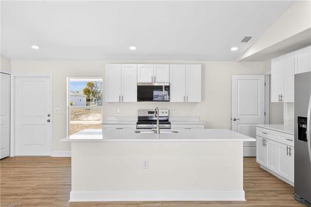 2817 NW 20th AVE, Cape Coral, FL 33993