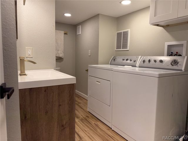 6466 N Lakeside Drive, Hernando, FL 34442