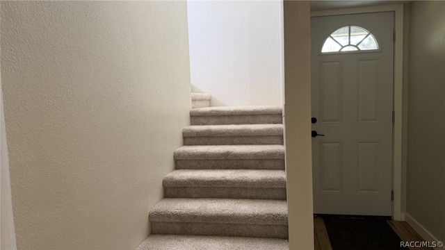 6466 N Lakeside Drive, Hernando, FL 34442