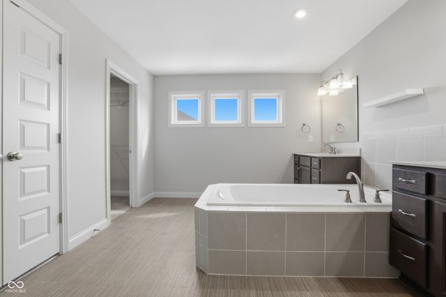 14598 Meadow Bend Drive, Fishers, IN 46037