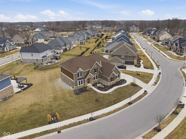 14598 Meadow Bend Drive, Fishers, IN 46037