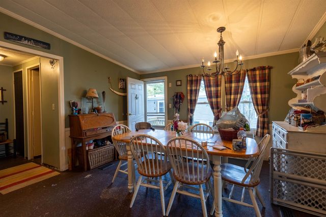 11 Puritan Lane, Ossipee, NH 03814