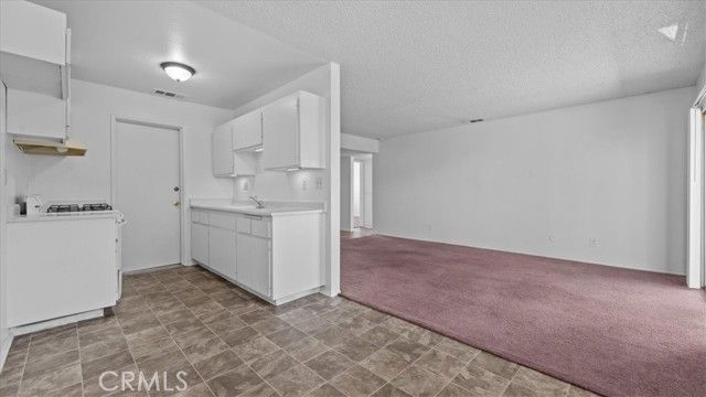 389 Antigua, Hemet, CA 92545