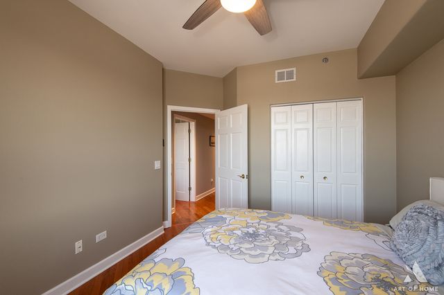 1705 Pavilion Way 503, Park Ridge, IL 60068