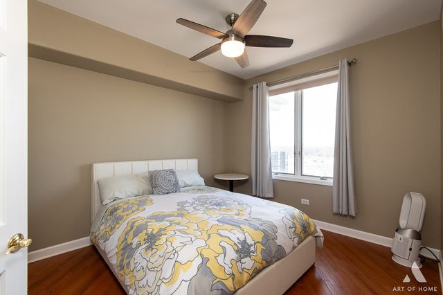 1705 Pavilion Way 503, Park Ridge, IL 60068