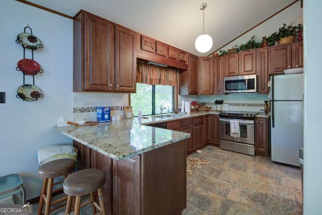 130 Longview Drive, Dawsonville, GA 30534