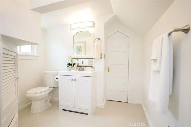 38 Dudley Avenue, Venice, CA 90291
