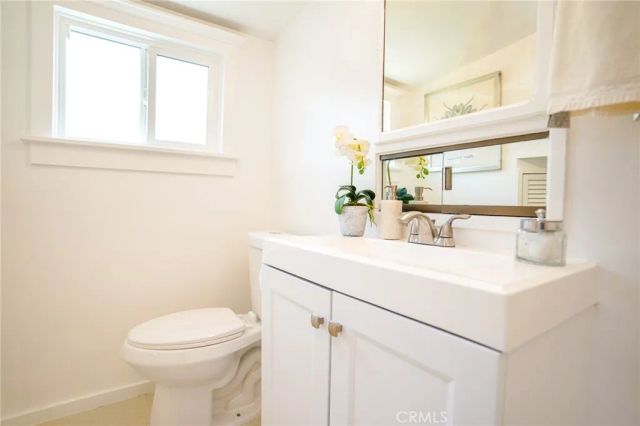 38 Dudley Avenue, Venice, CA 90291