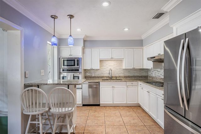 127 CONNIE AVENUE, Tampa, FL 33613
