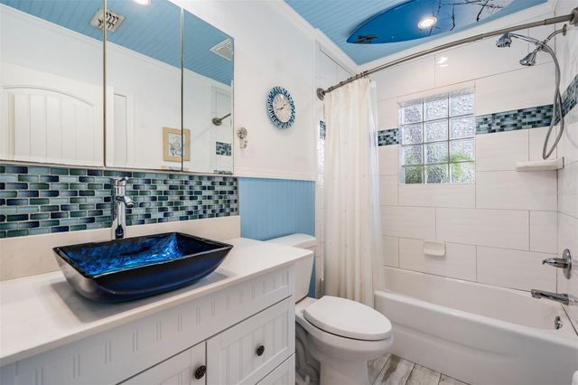 127 CONNIE AVENUE, Tampa, FL 33613