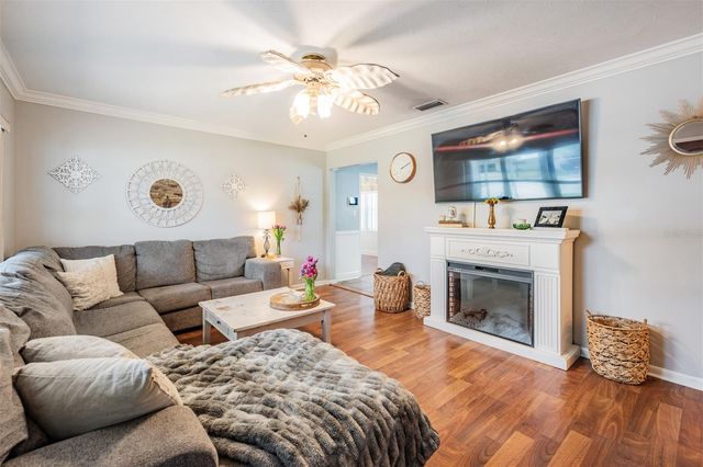 127 CONNIE AVENUE, Tampa, FL 33613