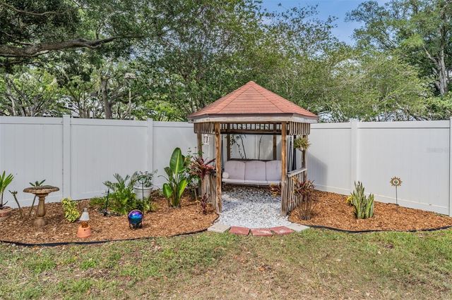 127 CONNIE AVENUE, Tampa, FL 33613