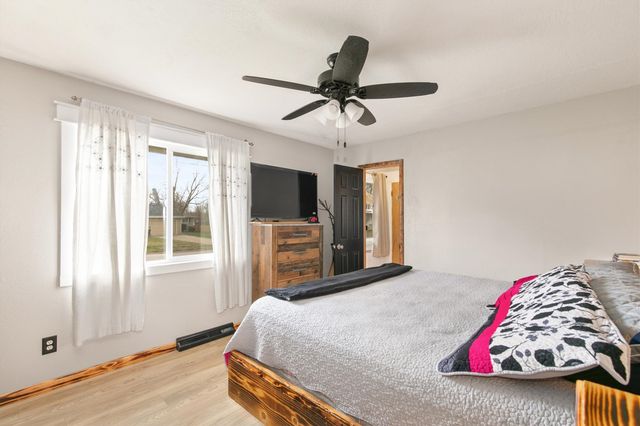 2930 E Jefferson Avenue, Des Moines, IA 50317