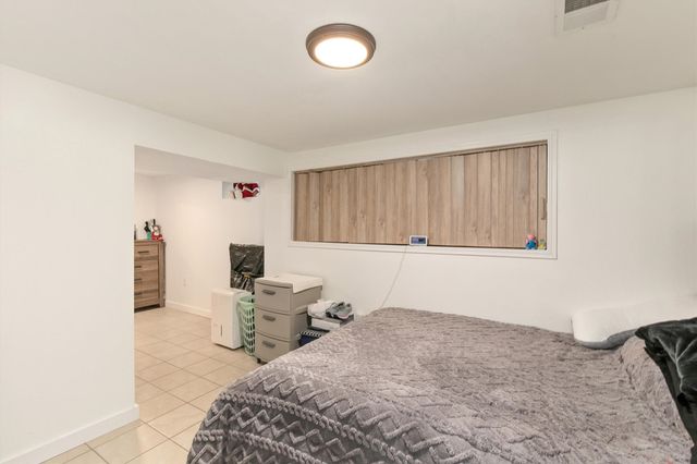 2930 E Jefferson Avenue, Des Moines, IA 50317