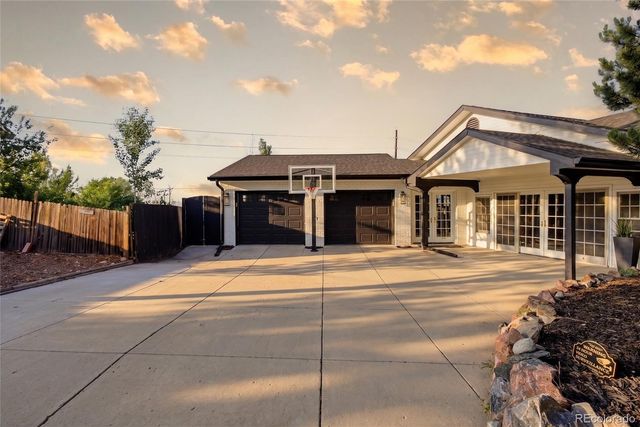 8659 E Kenyon Avenue, Denver, CO 80237
