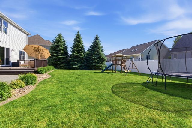401 Krinbill Lane, Crown Point, IN 46307