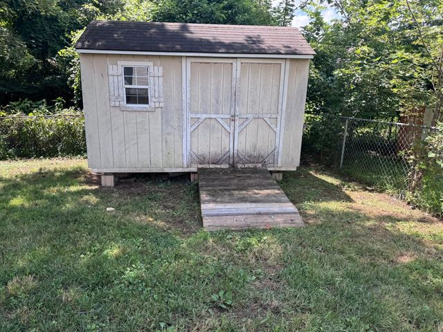 3448 Loon Dr, Clarksville, TN 37042