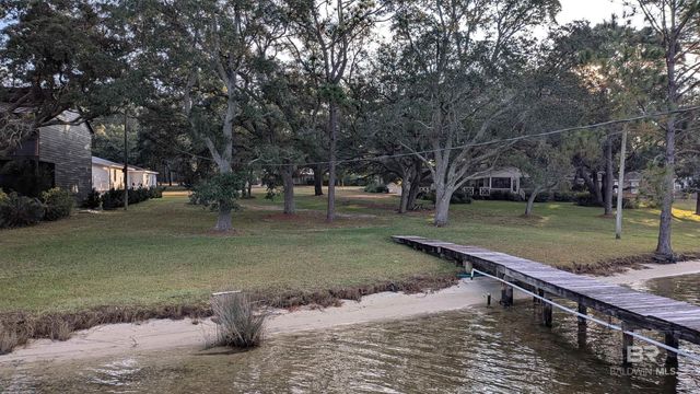 9091 Soldier Creek Road, Lillian, AL 36549