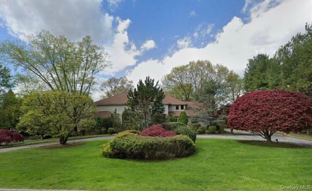 8 Far Hill Lane, Pleasantville, NY 10570