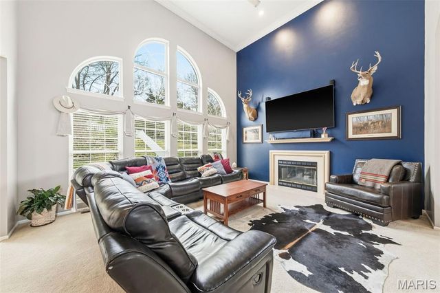 425 Roosevelt Woods Court, Fenton, MO 63026