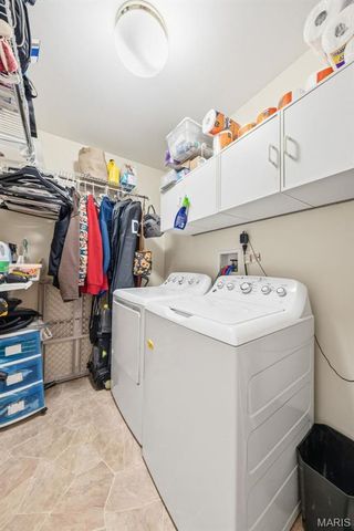 425 Roosevelt Woods Court, Fenton, MO 63026