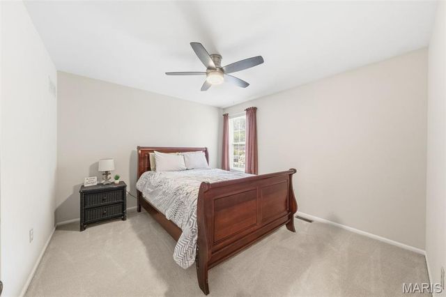 425 Roosevelt Woods Court, Fenton, MO 63026