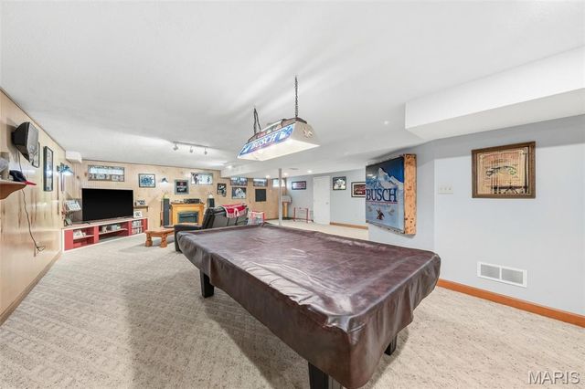 425 Roosevelt Woods Court, Fenton, MO 63026