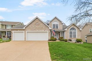 425 Roosevelt Woods Court, Fenton, MO 63026