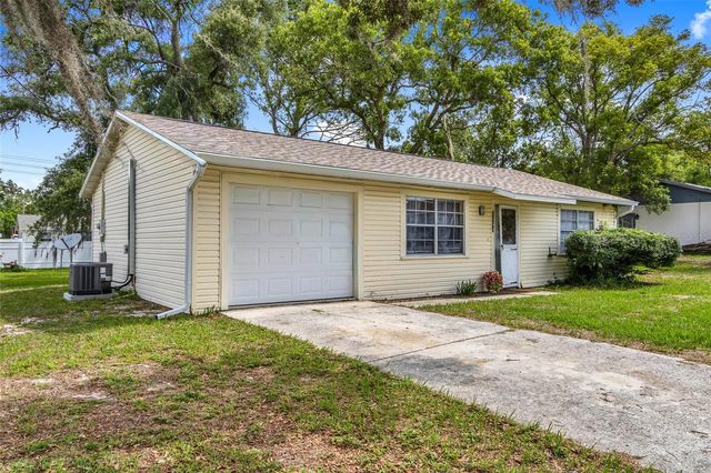 1733 LARKIN ROAD, Spring Hill, FL 34608
