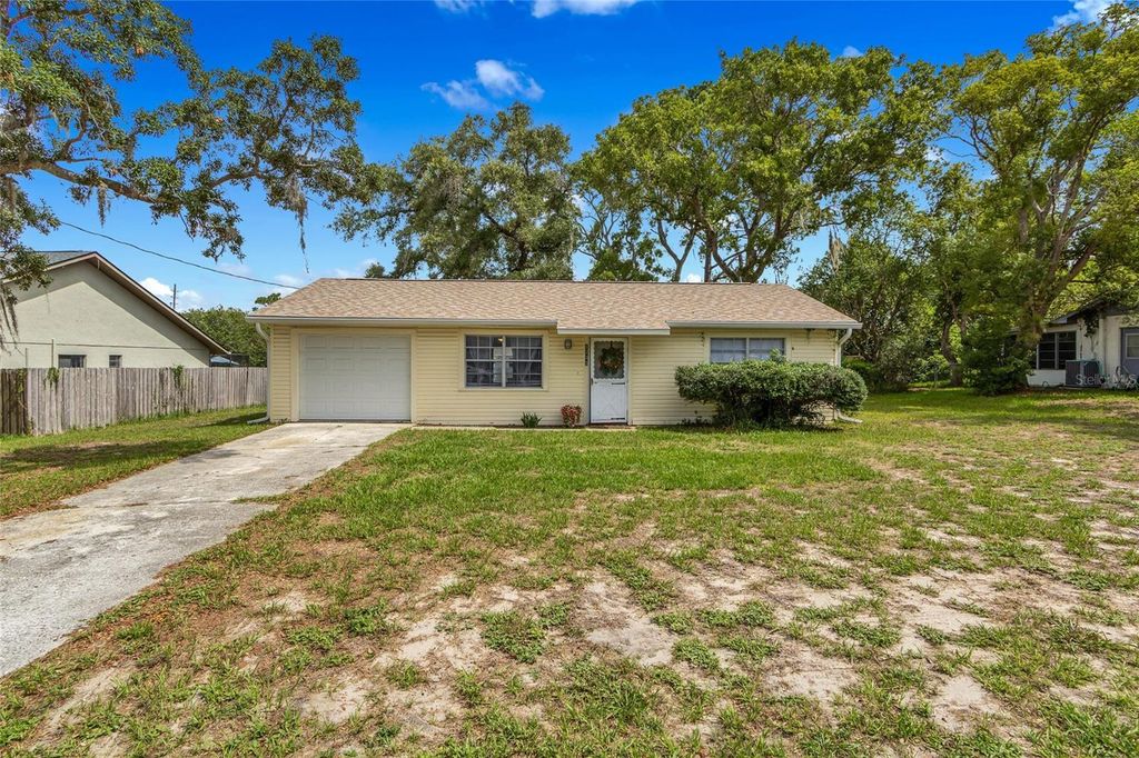 1733 LARKIN ROAD, Spring Hill, FL 34608