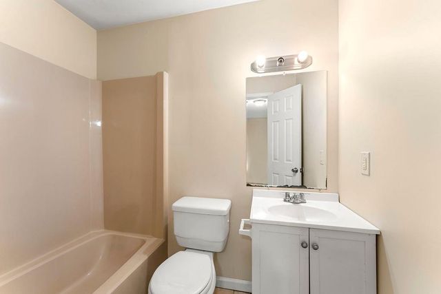 2128 Fairway Court SE, Conyers, GA 30013