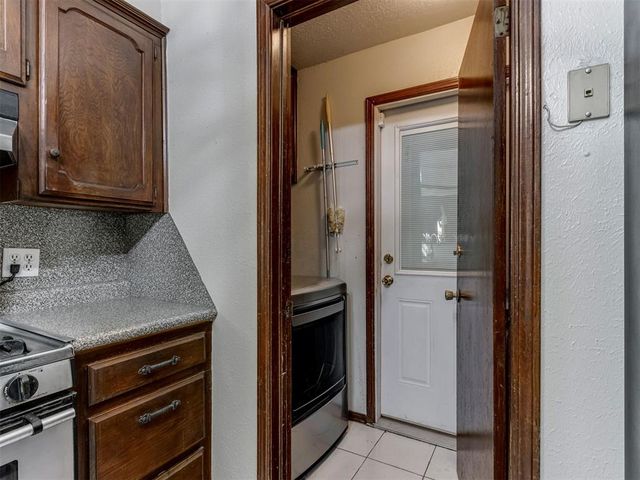 829 NW 116th Terrace, Oklahoma City, OK 73114