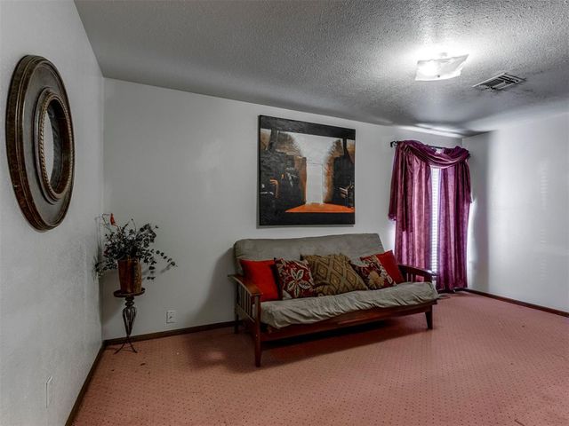 829 NW 116th Terrace, Oklahoma City, OK 73114