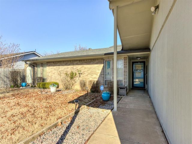 829 NW 116th Terrace, Oklahoma City, OK 73114