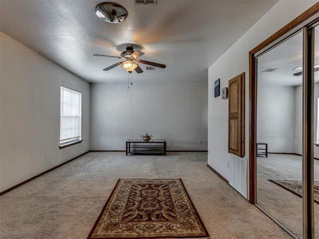 829 NW 116th Terrace, Oklahoma City, OK 73114