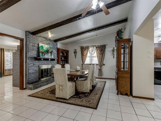 829 NW 116th Terrace, Oklahoma City, OK 73114