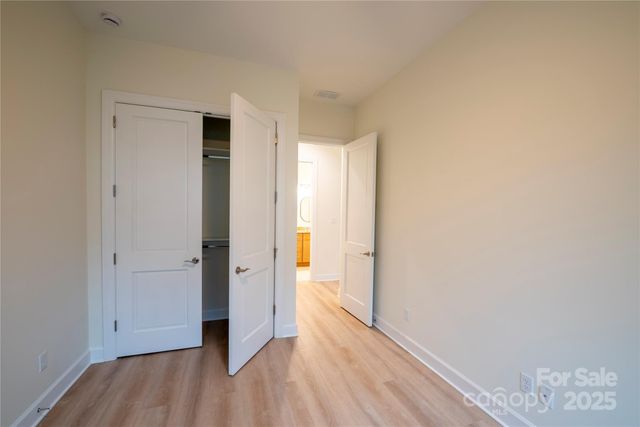 15 Evian Court, Asheville, NC 28804