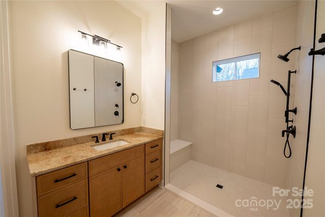 15 Evian Court, Asheville, NC 28804