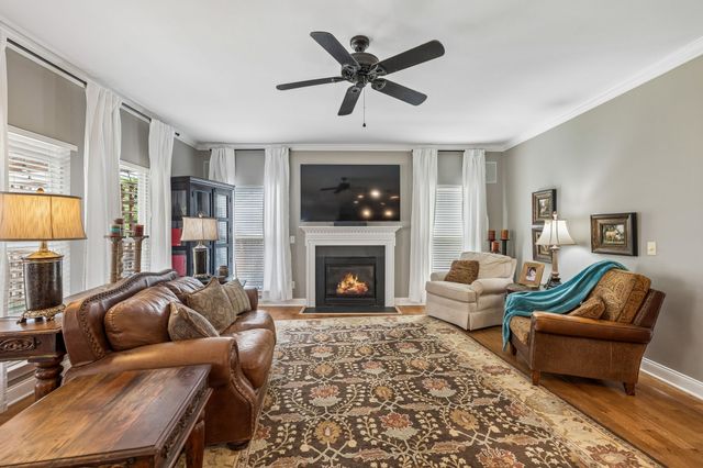 303 Verde Meadow Dr, Franklin, TN 37067
