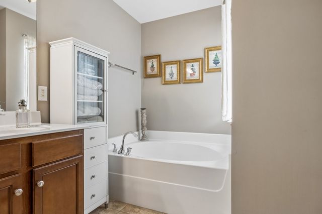 303 Verde Meadow Dr, Franklin, TN 37067