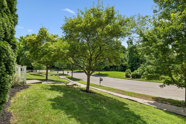 303 Verde Meadow Dr, Franklin, TN 37067