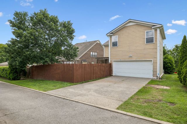 303 Verde Meadow Dr, Franklin, TN 37067