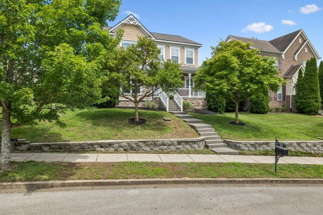 303 Verde Meadow Dr, Franklin, TN 37067