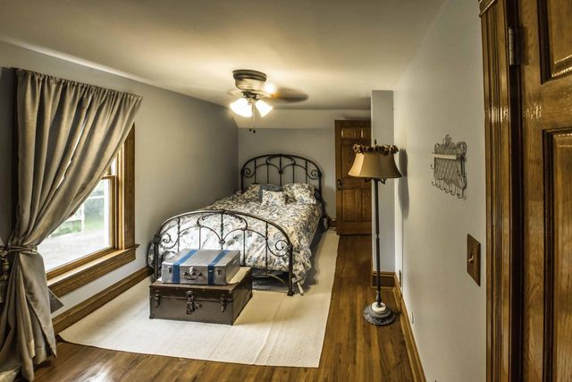 N14W28039 Silvernail ROAD, Pewaukee, WI 53072