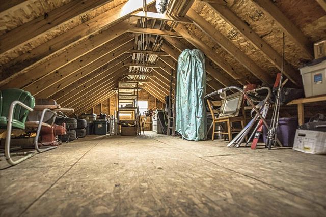N14W28039 Silvernail ROAD, Pewaukee, WI 53072