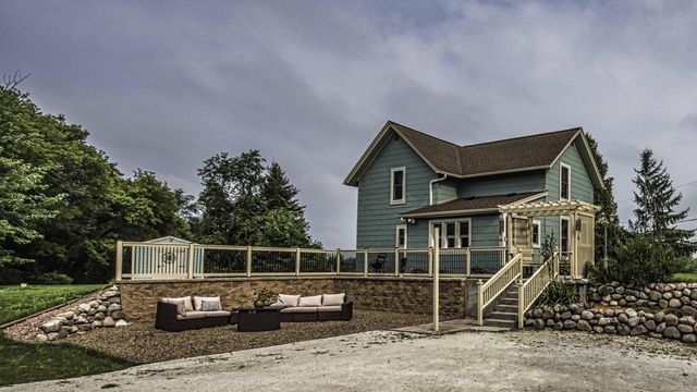 N14W28039 Silvernail ROAD, Pewaukee, WI 53072