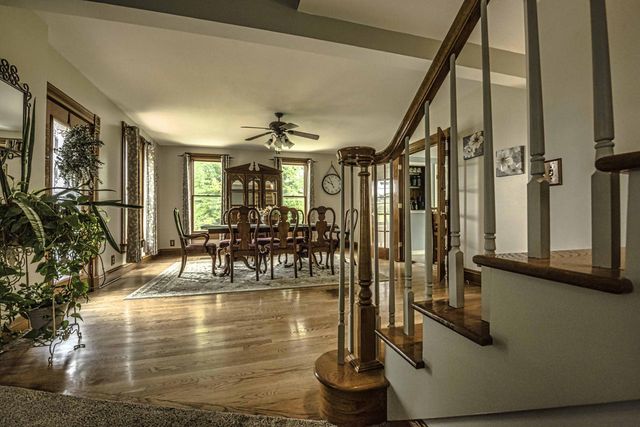 N14W28039 Silvernail ROAD, Pewaukee, WI 53072
